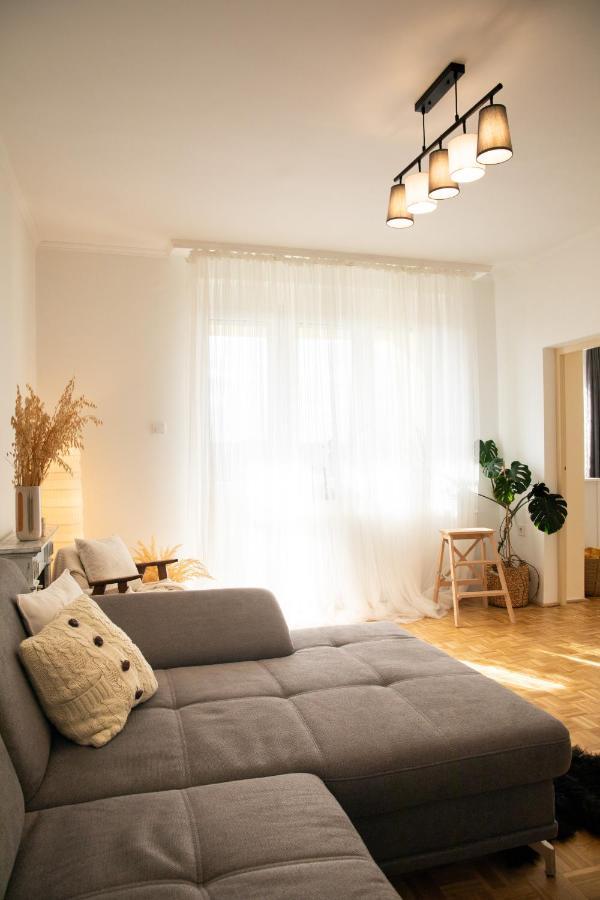 Firpo Apartman Eger Exterior photo